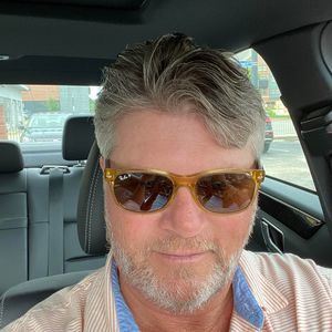 Meet your Posher, Johnny